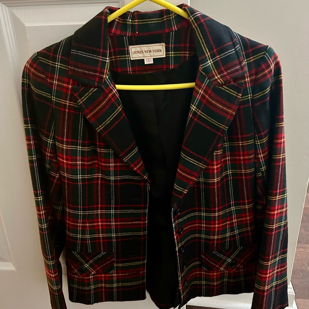 Vintage Jones New York  Red and Black‎ Blazer Classic Plaid Design